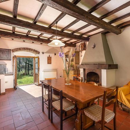 Cozy Home In Massa Marittima Gr With Kitchen Extérieur photo