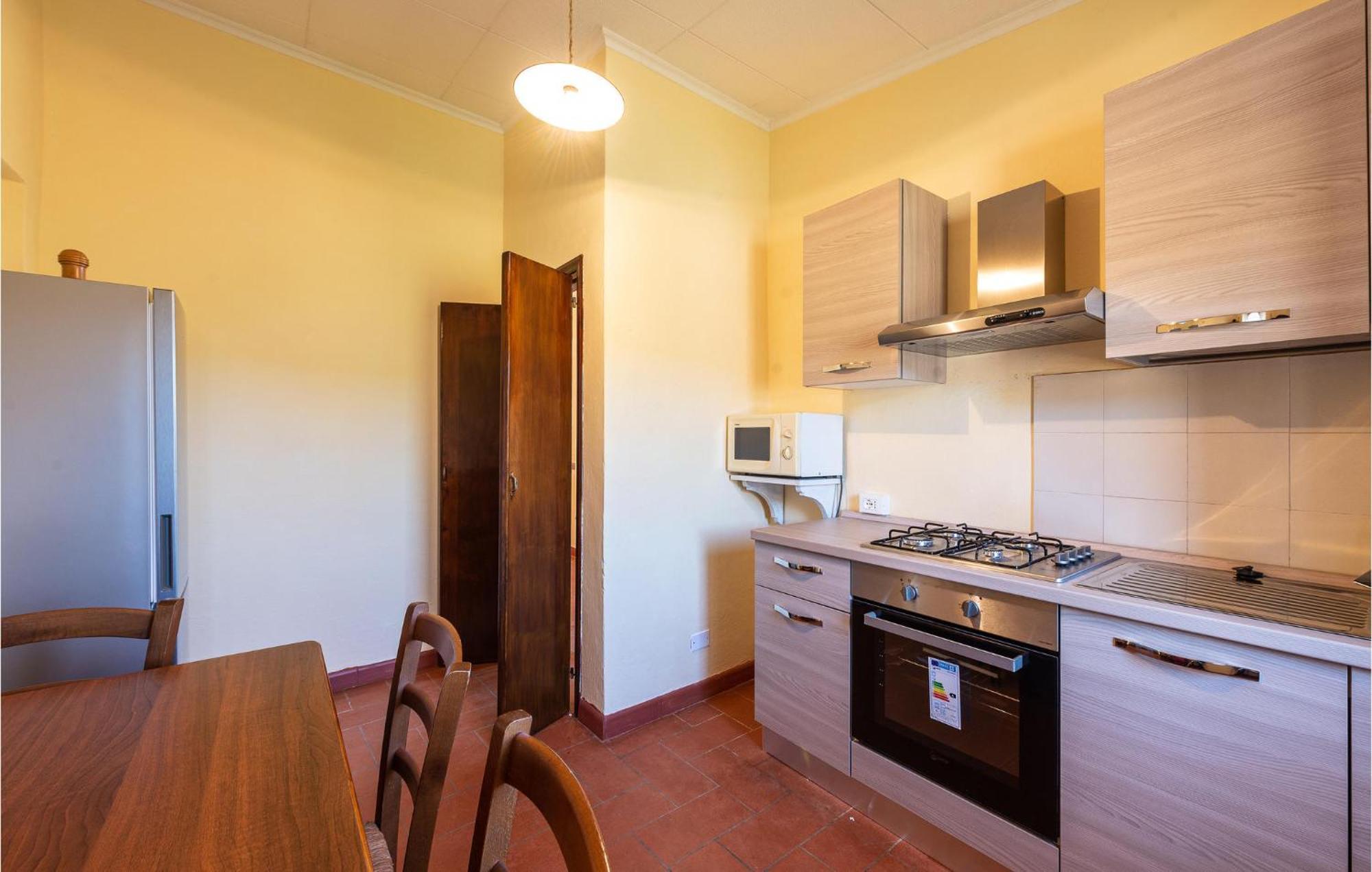 Cozy Home In Massa Marittima Gr With Kitchen Extérieur photo